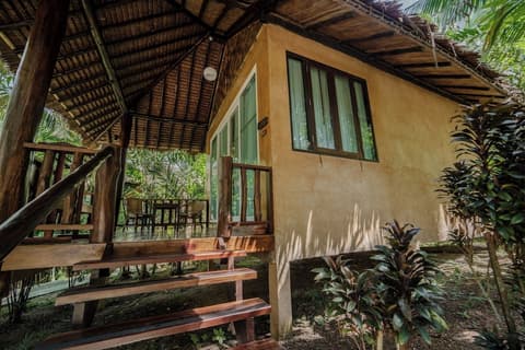 Ban Sainai Resort, Interior entrance