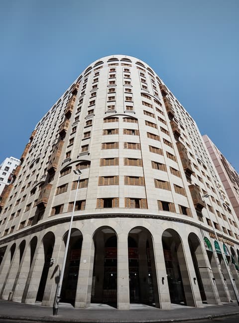 Dallah Taibah Hotel, Front of property