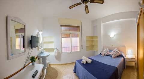 Hostal Guillot, Room