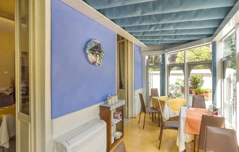 Lucca in Azzurro Maison de Charme, Breakfast area