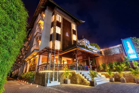 The Rhadana Kuta Bali, Front of property - evening/night
