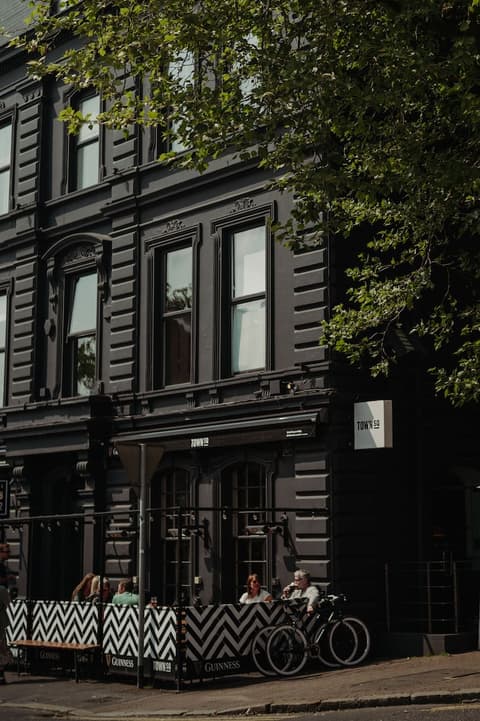 The 1852 - Self Check-in, Exterior