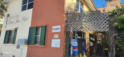 Ocean Inn, Front of property