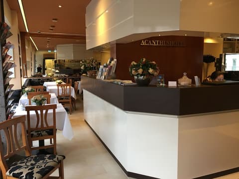 Hotel Altmünchen, Reception