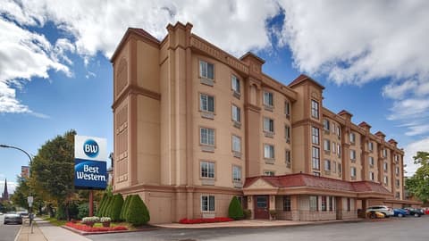 Best Western on the Avenue, Exterior