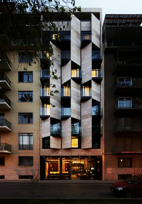 Hotel Ismael, Front of property