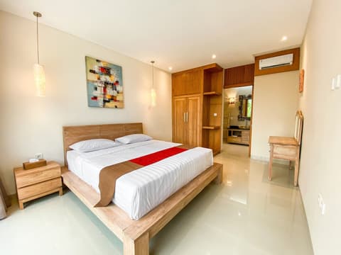 Svarna Suite Seminyak, Room
