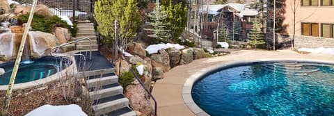 Aspenwood - CoralTree Residence Collection, Pool