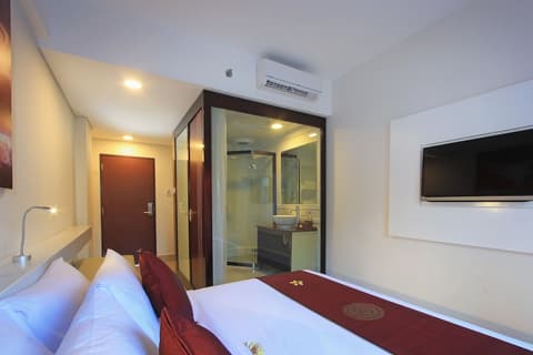 MarsCity Hotel, Room