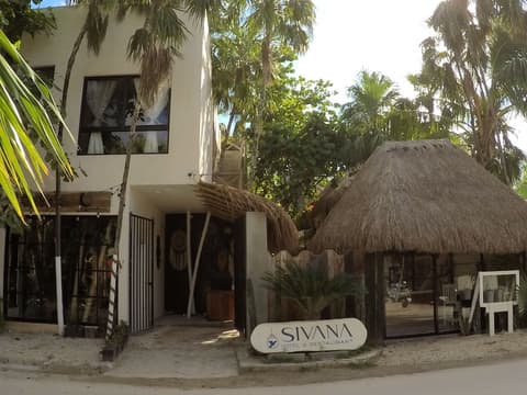 Sivana Tulum, Interior entrance