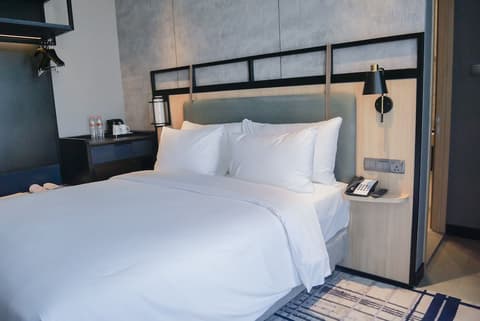 Mercure Surabaya Manyar, Room