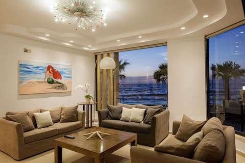 Golden Bay Boutique Hotel & Bungalows, Lobby