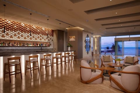 Breathless Cancun Soul Resort & Spa - Adults Only - All Inclusive, Lobby lounge