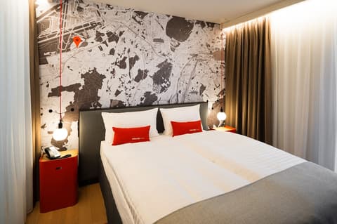 IntercityHotel Zurich Airport, Room