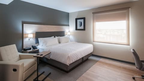 Candlewood Suites Guadalajara Galerias by IHG, Room