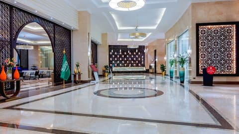 Grand Millennium Gizan, Lobby