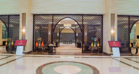 Grand Millennium Gizan, Lobby