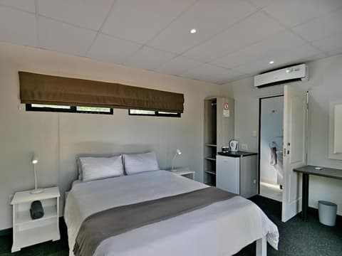 SleepOver Beitbridge, Room