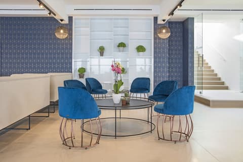 Ray Hotel Corfu, Reception