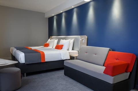 Holiday Inn Express Almaty by IHG, Room