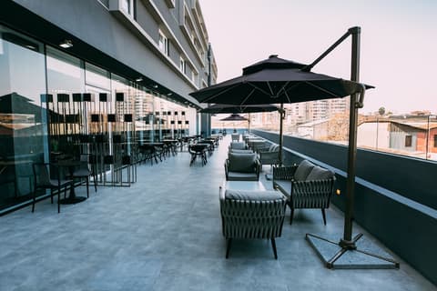 Hotel HW Libertad, Porch