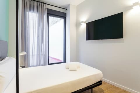 Apartamentos Líbere Valencia Jardín Botánico, Room