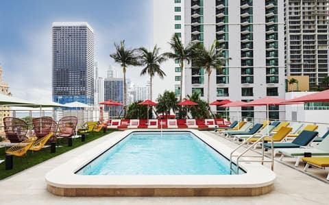 citizenM Miami Worldcenter, Pool