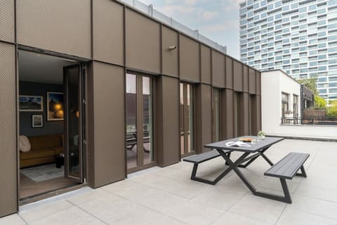 YAYS Antwerp Opera by Numa, Balcony