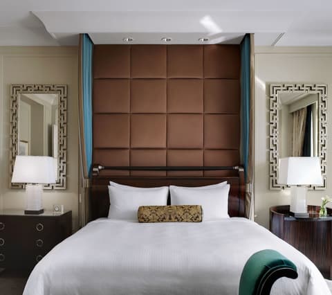 The Palazzo Prestige Club Lounge, Room