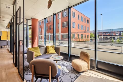 B&B HOTEL Argenteuil, Lobby sitting area