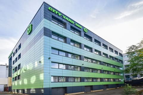 City Yard Inn Hotel, Front of property