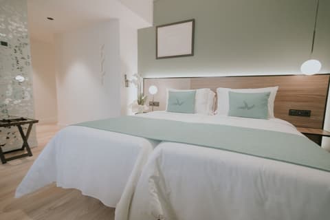 Hotel Catalina Plaza, Room