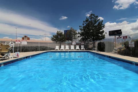 Studio 6 Albuquerque, NM – Midtown, Pool