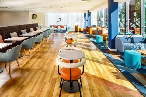 Ibis budget London Heathrow Central, Restaurant