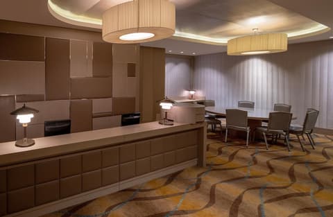 Windsor Hotel & Convention Center, Lobby