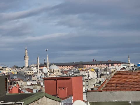 Hotel La SERA, Exterior