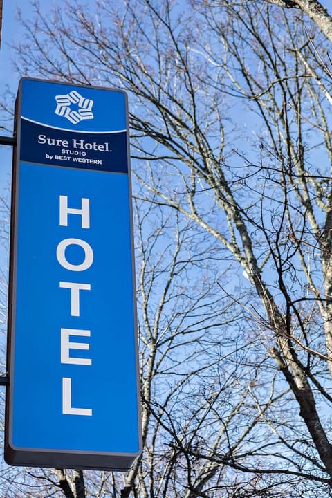 Sure Hotel Studio by Best Western Bromma, Exterior