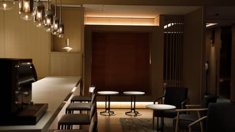 Hyatt Place Kyoto, Lobby lounge