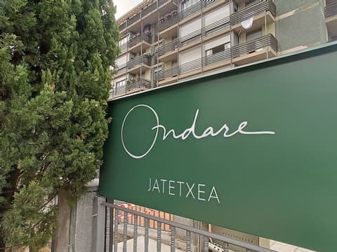 Hotel Mondragón, Restaurant