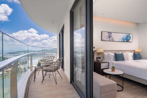 Citadines Marina Halong, Balcony