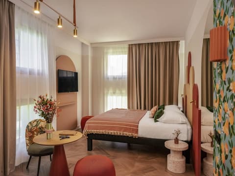 Ibis Styles Sevilla Santa Justa, Room