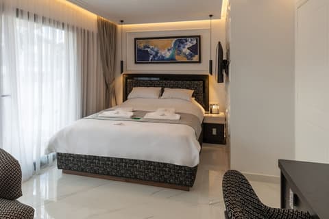 Lazar Lux Suites - Ammoudara, Room