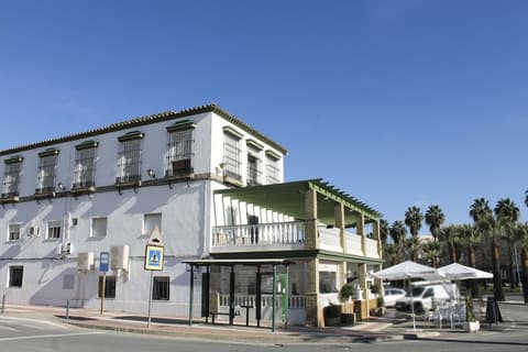 Hotel Restaurante Vía Sevilla - Cádiz by MA 22 Puntos, Front of property