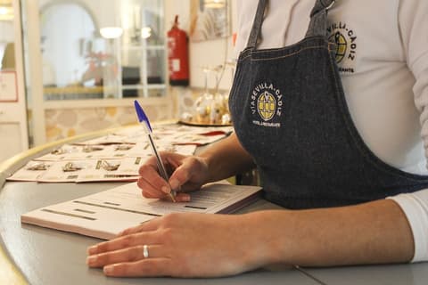 Hotel Restaurante Vía Sevilla - Cádiz by MA 22 Puntos, Reception