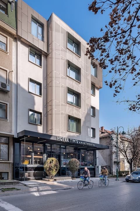 Hotel Tim's Apartments, Exterior