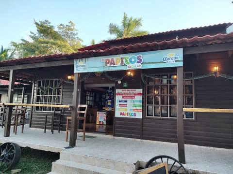 Papitos Bacalar Hotel and Marina, Interior entrance