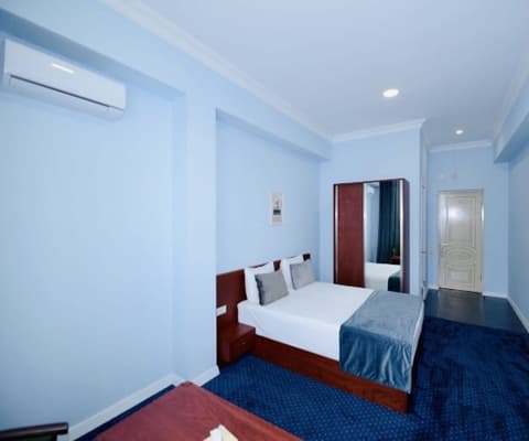 Grand Fortune Hotel, Room