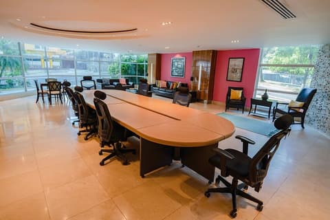 Studio Coliving, Interior