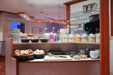 Hotel Blaubeurer Tor, Breakfast buffet