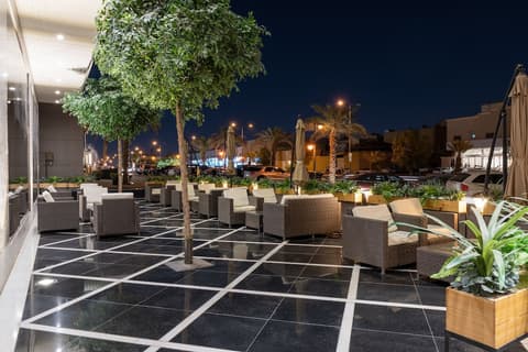 Karim Hotel Riyadh, Outdoor dining